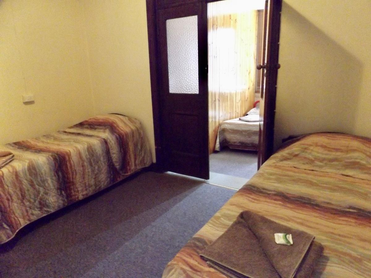 Imperial Hotel كونابارابران المظهر الخارجي الصورة